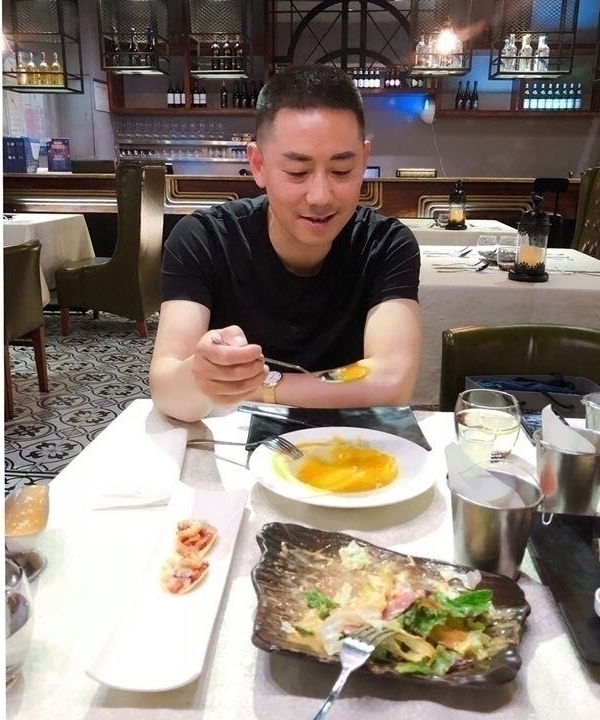 空空如也的第一张照片--重庆认干亲服务网