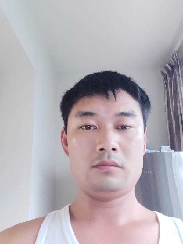 MM的第三张照片--重庆认干亲服务网