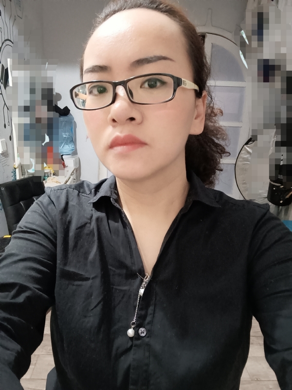 妮妮的第一张照片--重庆认干亲服务网