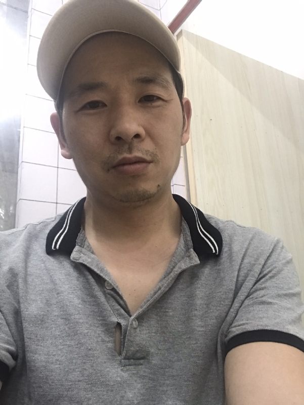 老何的第一张照片--重庆认干亲服务网